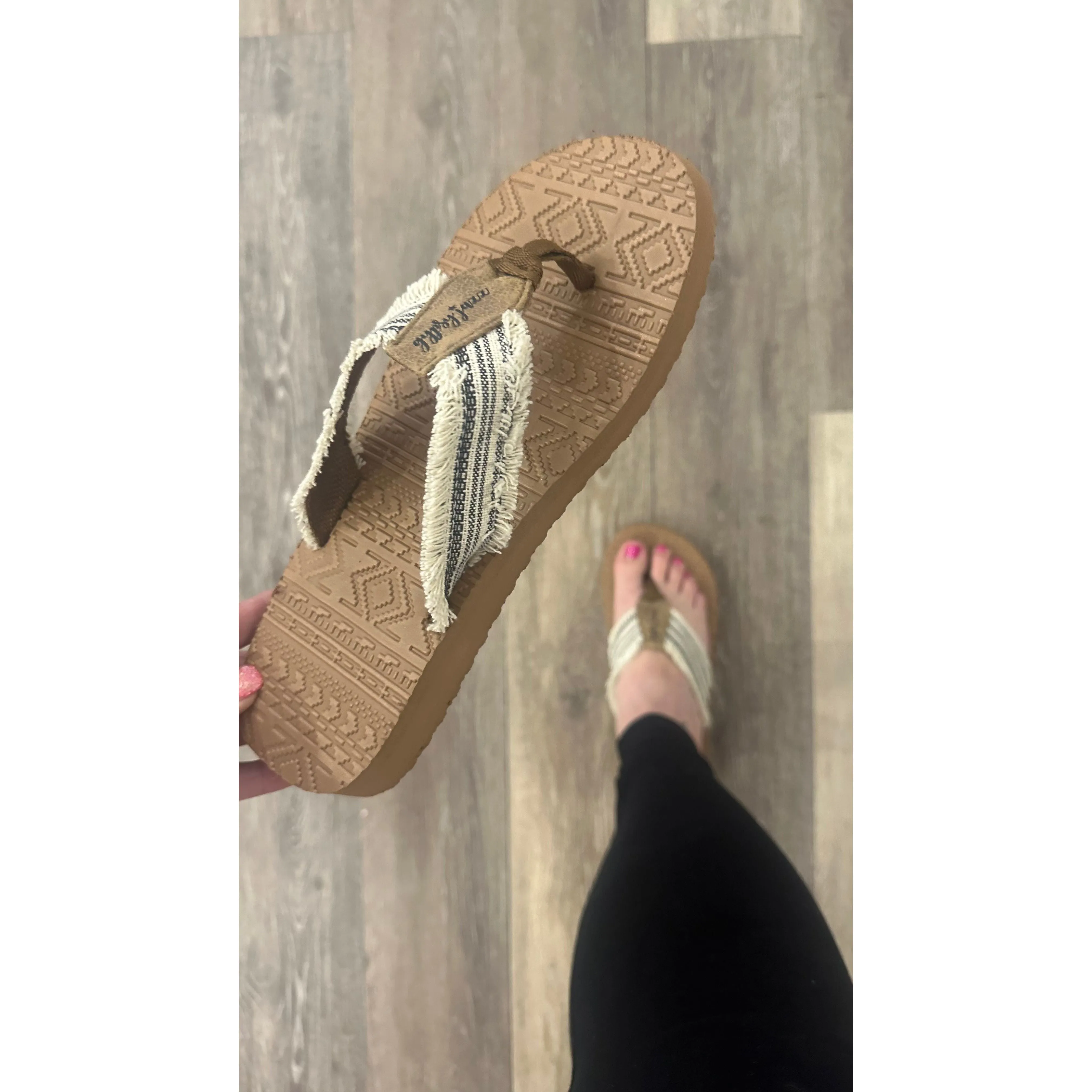 'Brexly' Cream Black   Gypsy Jazz Sandal